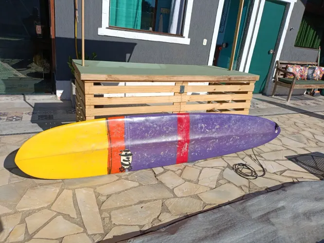 Prancha de surf com capa