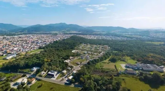 Barbada ! Vendo lote plano de esquina com 253 m² no Loteamento Novo Horizonte 1