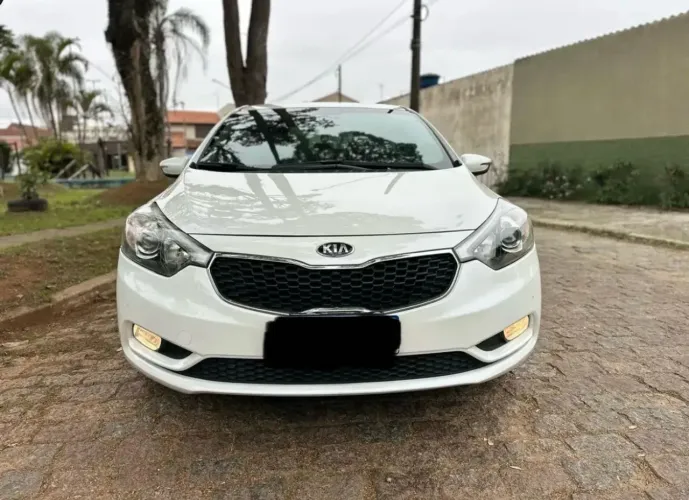 Kia Motors Cerato 1.6 16V Flex Aut. 2016