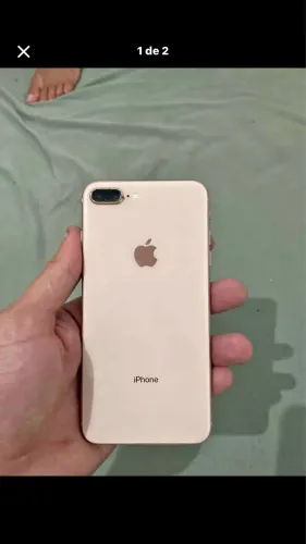 iPhone 8 Plus 
