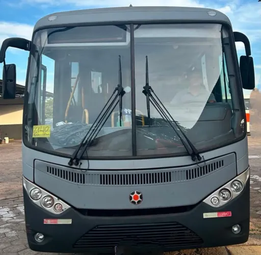 Ônibus rod motor dianteiro c/ar
