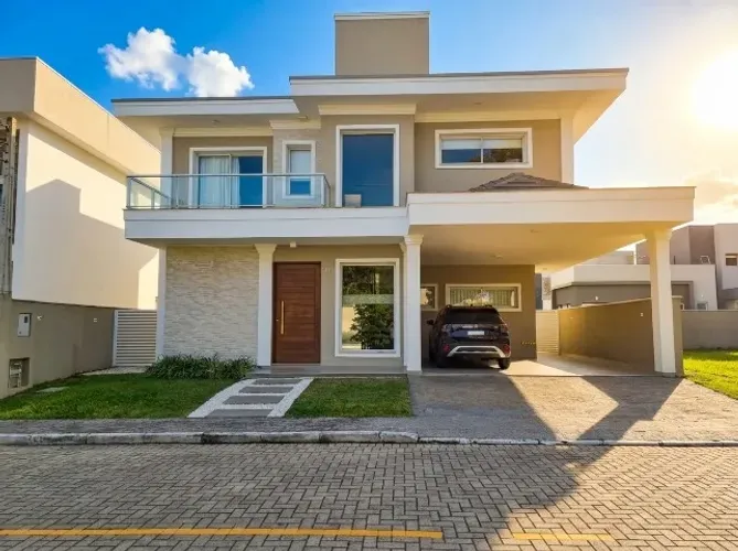 Casa 4 quartos em condominio fechado Campeche