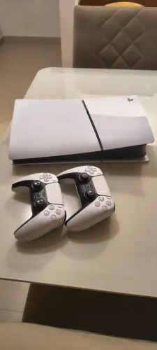 Playstation 5 1TB , DOIS CONTROLES + JOGOS
