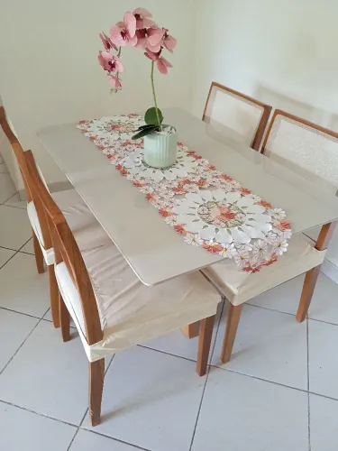 Mesa de jantar 1,20m x 0,80m 4 lugares c/cadeiras
