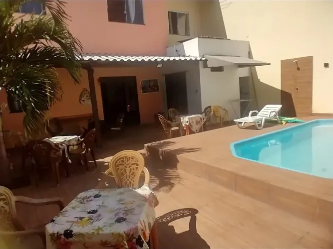 CASA DE VERANEIO EM JAUÁ - FINAL DE SEMANA E TEMPORADA