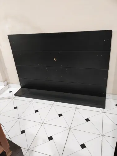 Painel pra TV Preto usado 180 X 120