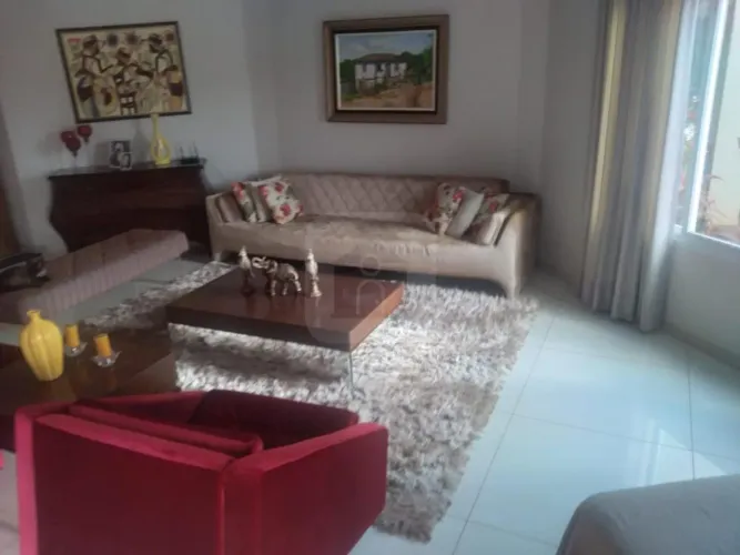 Casa para locação e venda no Bairro Cidade Jardim