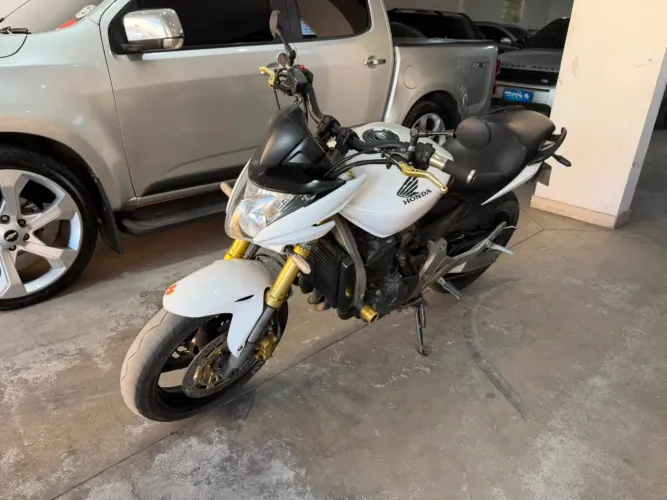 HONDA CB 600F HORNET ABS ANO: 2009