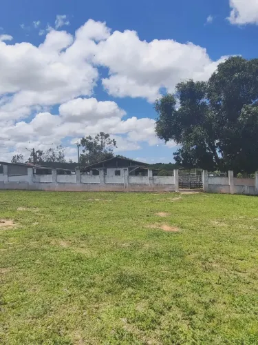 Excelente fazenda com 57 hectares na região de Brejinho