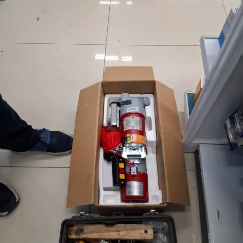 Motor nobreak porta enrolar