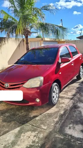 Toyota Etios X 1.3 Flex 16V 5P Mec. 2014