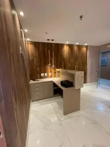 VENDA | Sala comercial reformada à venda no Parque Office