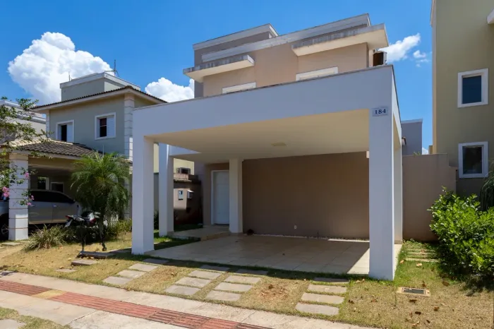 Sobrado Villas Damha - porteira fechada