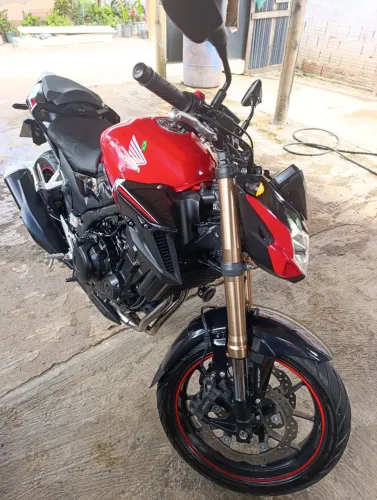 Cb500f extra, sem detalhes. Único dono