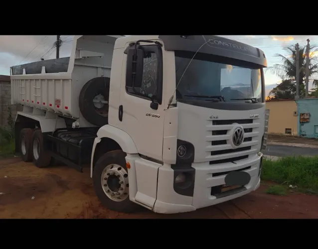 Vw 24250 2008/09 caçamba 2022 com leck Ar condicionado 