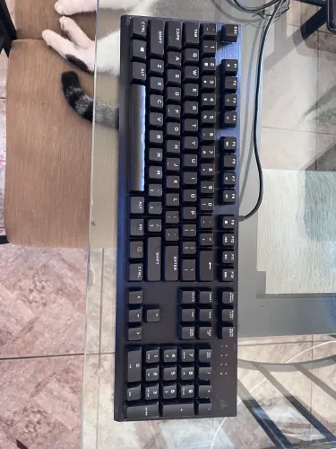 Teclado mecânico Corsair