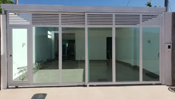 EXCELENTE CASA EM BRAZLANDIA, OPORTUNIDADE DE PARCELAMENTO