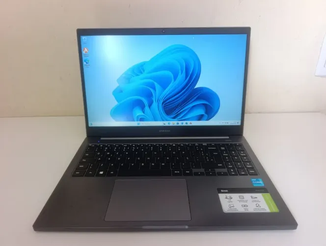 Notebook Samsung (18x no cartão de crédito)