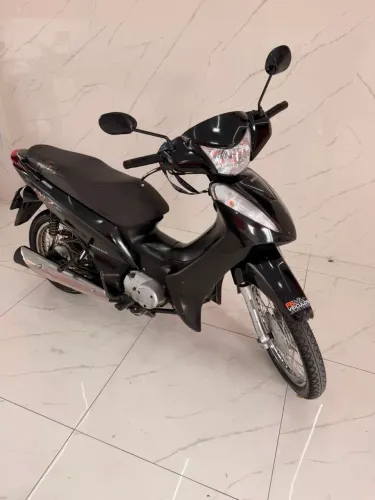 HONADA BIZ 125 ES 2014