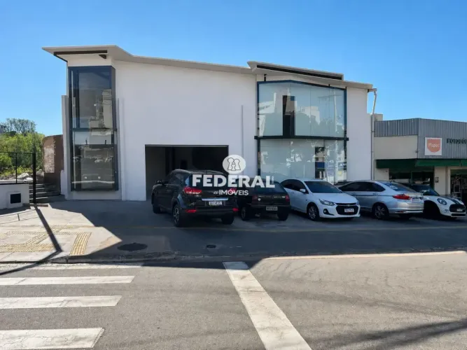 Loja comercial - AV. Deputado Jamel Cecilio - Setor Sul codigo: 332479