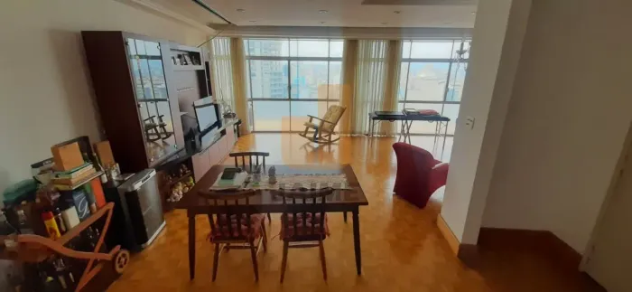 Apartamento com 3 Dormitórios 1 Vaga em Centro