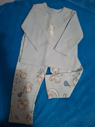Roupas infantis faixa etária 2 anos