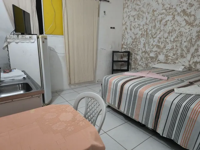 Aluguel suíte, kitnet e apartamento mobiliado.