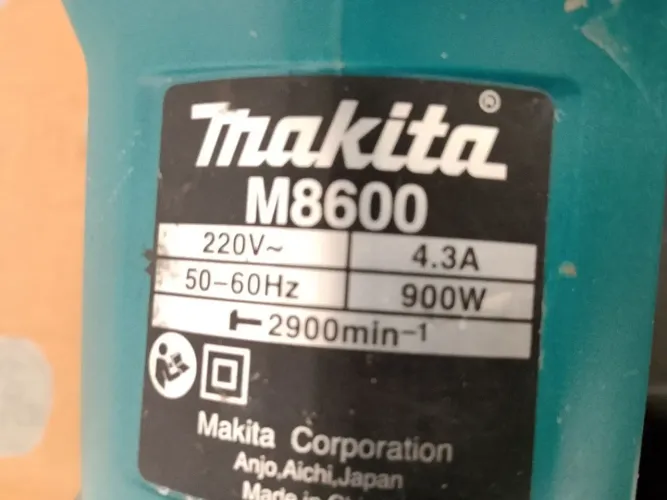 Martelete rompedor profissional makita 5 kilos 