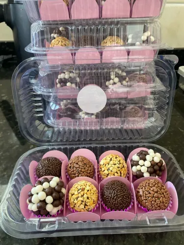 Brigadeiros para festas e para revenda