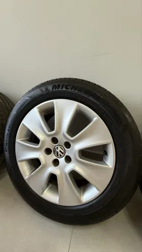 Rodas e Pneus Aro 16 New Beetle
