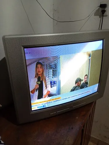 Vendo TV de tubo 29 polegadas 
