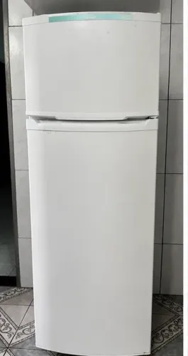 Geladeira cônsul