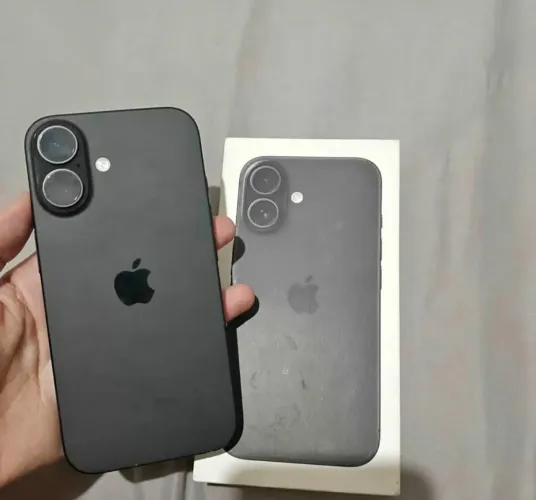 iPhone 16