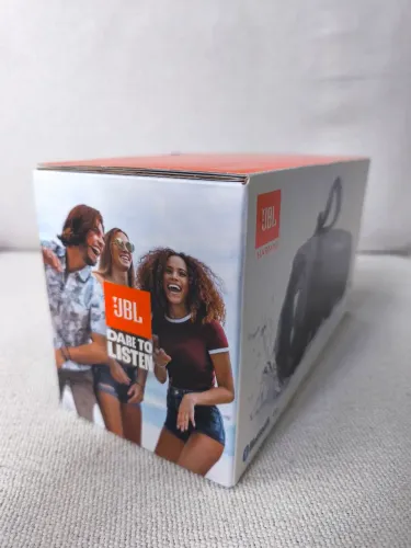 JBL charge 6 preta lacrada