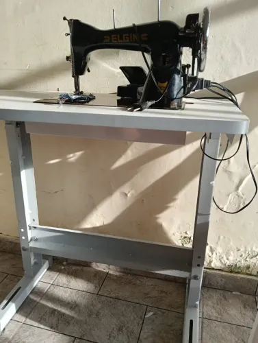 Maquina de costura