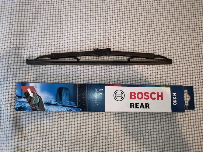Palheta original Bosch Rear H240 para o limpador traseiro , totalmente nova do para carro