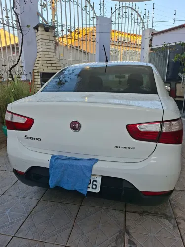 Fiat Grand Siena Attractive 1.0 Flex 8V 4P 2018
