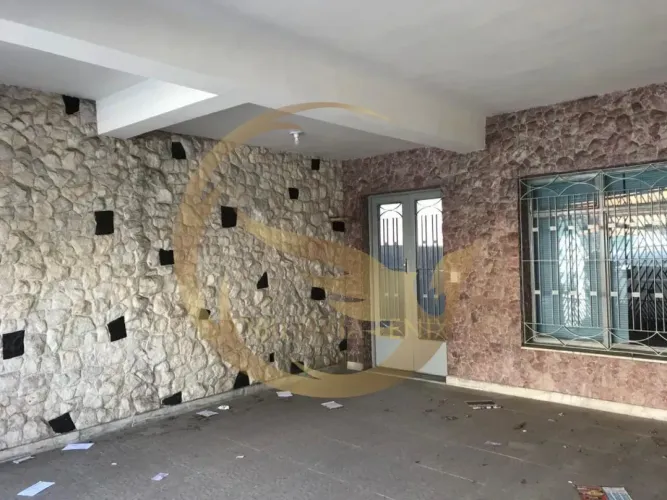 Sobrado para Locação com 4 Dormitórios e 2 Vagas de Garagem- Vila Maria Baixa
