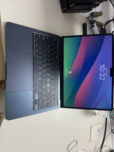 MacBook Air M4 (16GB RAM | 256GB SSD)