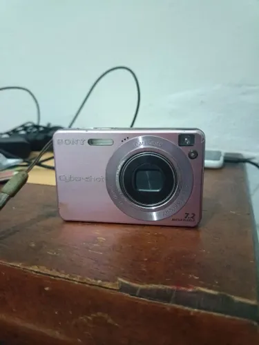 Câmera fotográfica Sony cyber shot rosa funcionando bem 