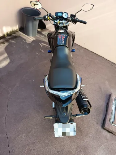Vendo Yamaha Fazer 250/ano modelo 20140Preta