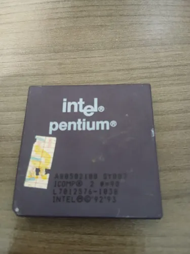 Intel Pentium 100MHz SY007 A * Socket 5/7 Vintage Retro PC