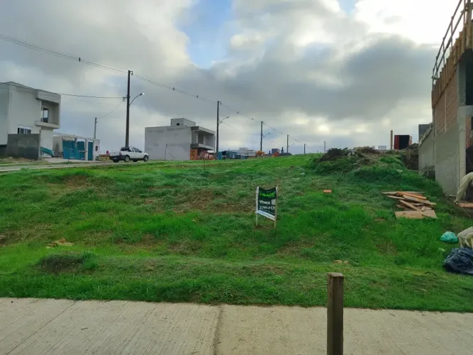 Terreno Padrão em Pelotas
