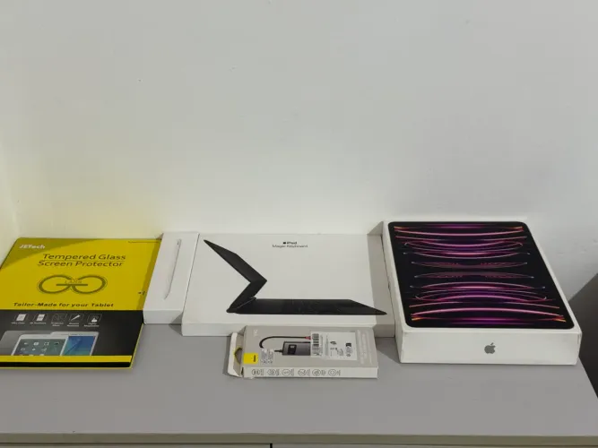 iPad Pro M2 12.9 6th 256gb completo (Troco)
