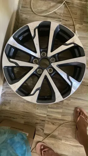 roda de liga leve original aro 18 do Toyota Corolla Cross XRE