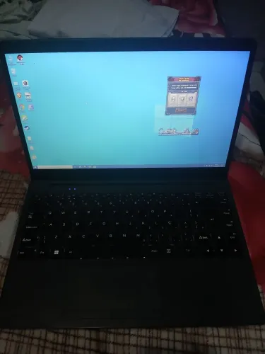 Notebook i3 12 geração 12 gb de ram m2 de 128 gb 