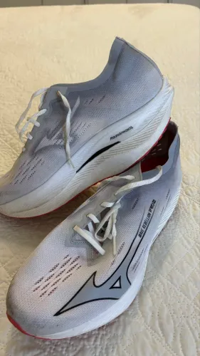 Tênis Mizuno wave rebellion pro 2