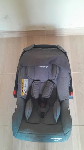 Bebê conforto bem conservado