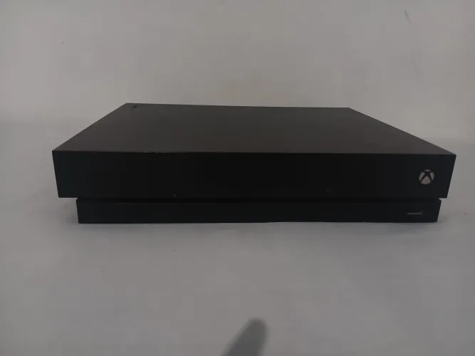 X Box One X