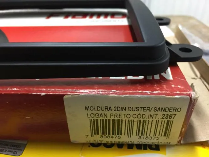 Moldura nova 2dim para Duster Sandeiro e Logan grátis a instalação em seu carro
